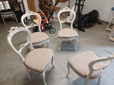 4 Sedie In Legno Bianco Con Seduta Beige In Stoffa