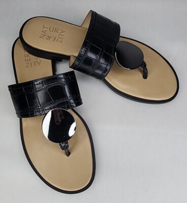 NATURALIZER Women's Black Crocco Frankie Round Toe Slip On Thong