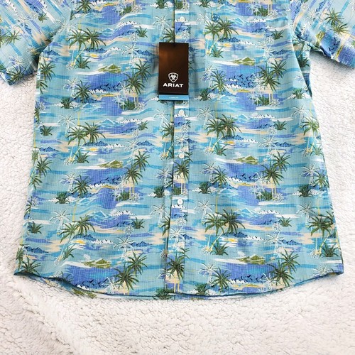 Camisa Ariat Para Hombres Estampado Hawaiano Manga Corta Con Botones Talla L Palmeras Nueva - Imagen 5 de 17
