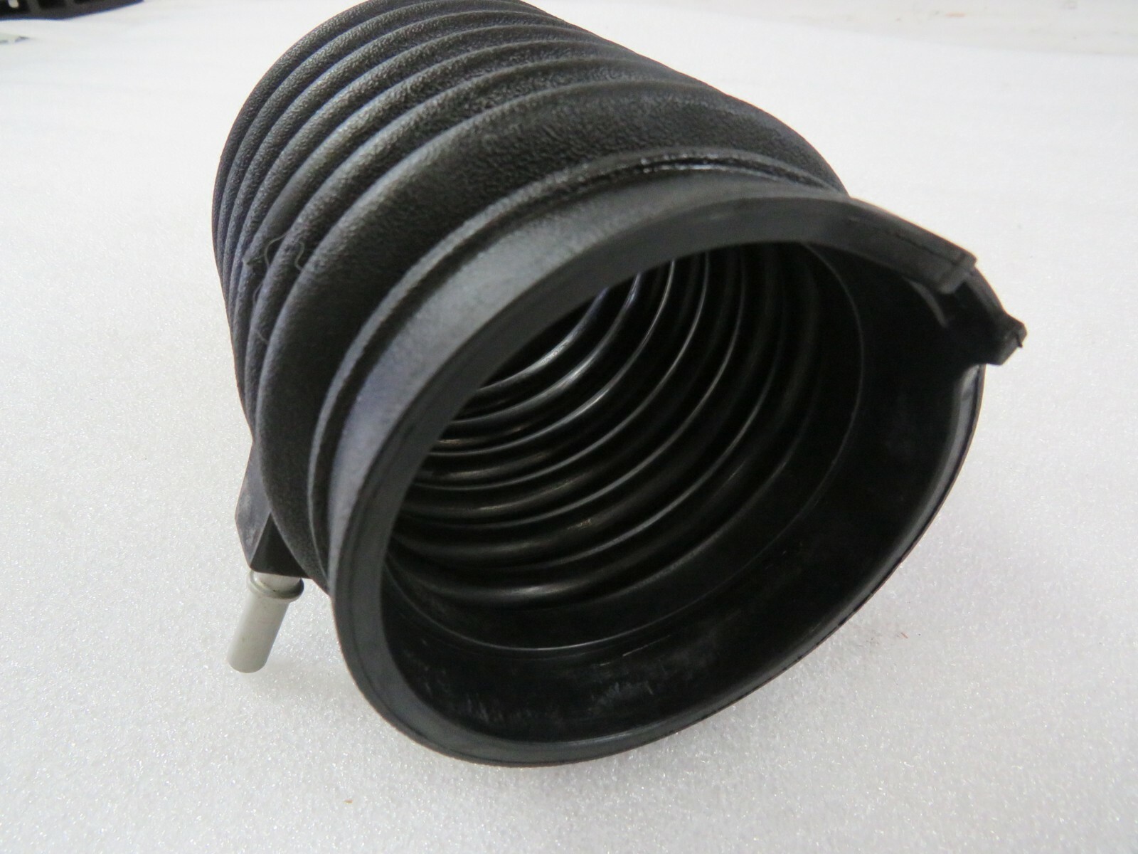 Ferrari California, RH, Right, Throttle Body Hose, Used, P/N 249750