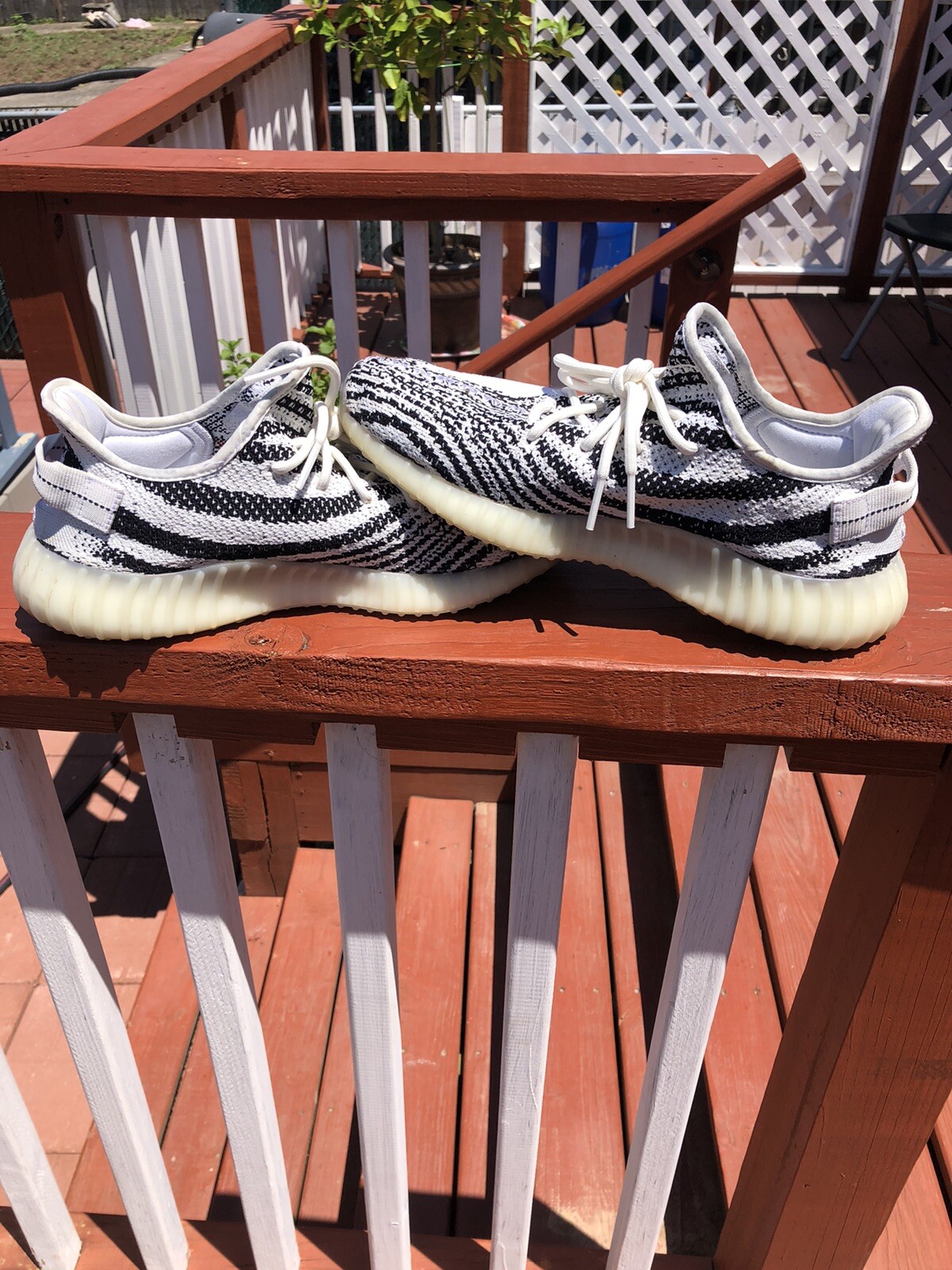 yeezy zebra size 3