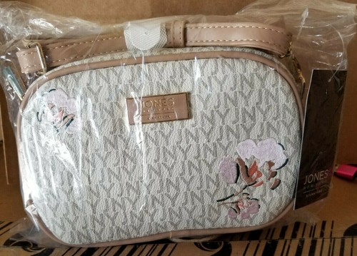 NWT Jones New York Signature Logo Sm Camera Crossbody Pouch Purse Shoulder Bag - Picture 7 of 9