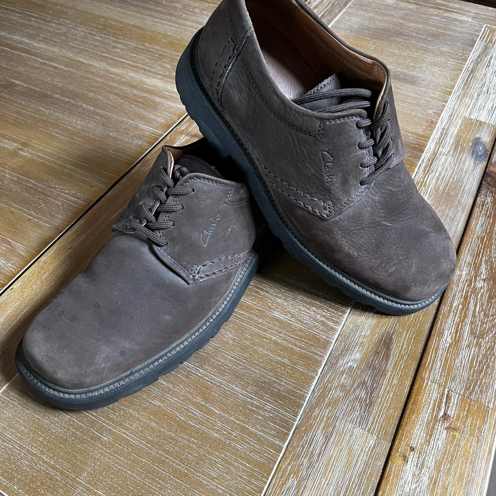 Scarpe Oxford uomo Clarks marrone pelle spazzolata taglia 9 1 2 stile 500871