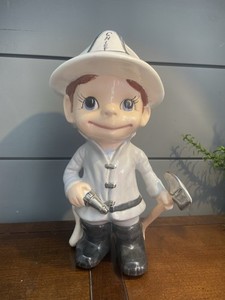 Vintage Fireman Smiley Boy Atlantic Mold Ceramic Figurine White Gear 1970s