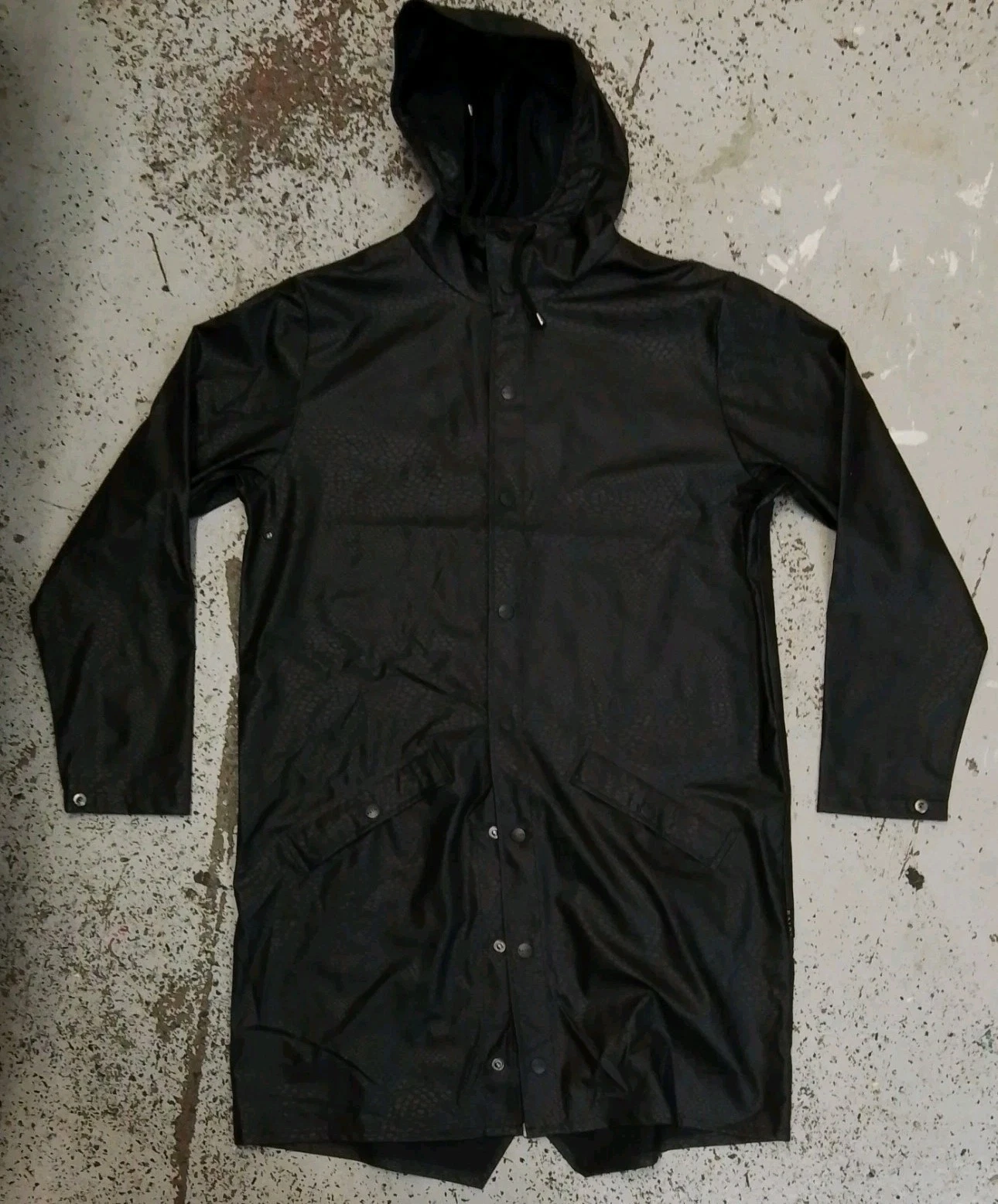 RAINS - Black Hooded Faux Snakeskin Storm Breaker Jacket Raincoat - XS