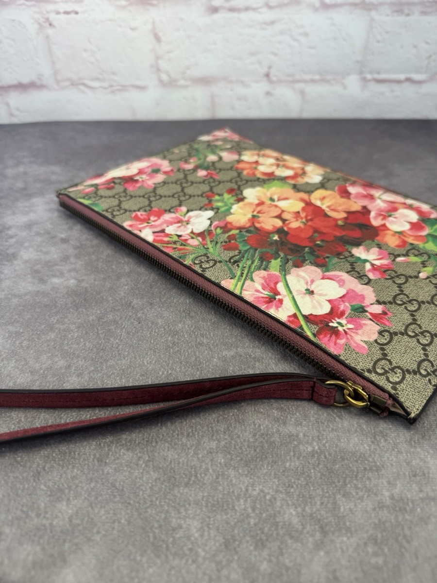 Gucci Floral Gg Supreme Bloom Rare Large Clutch NEW | eBay