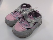 OshKosh B'Gosh Girl's Pull On Hook and Loop Water Shoe Toddler Size 6 NEW