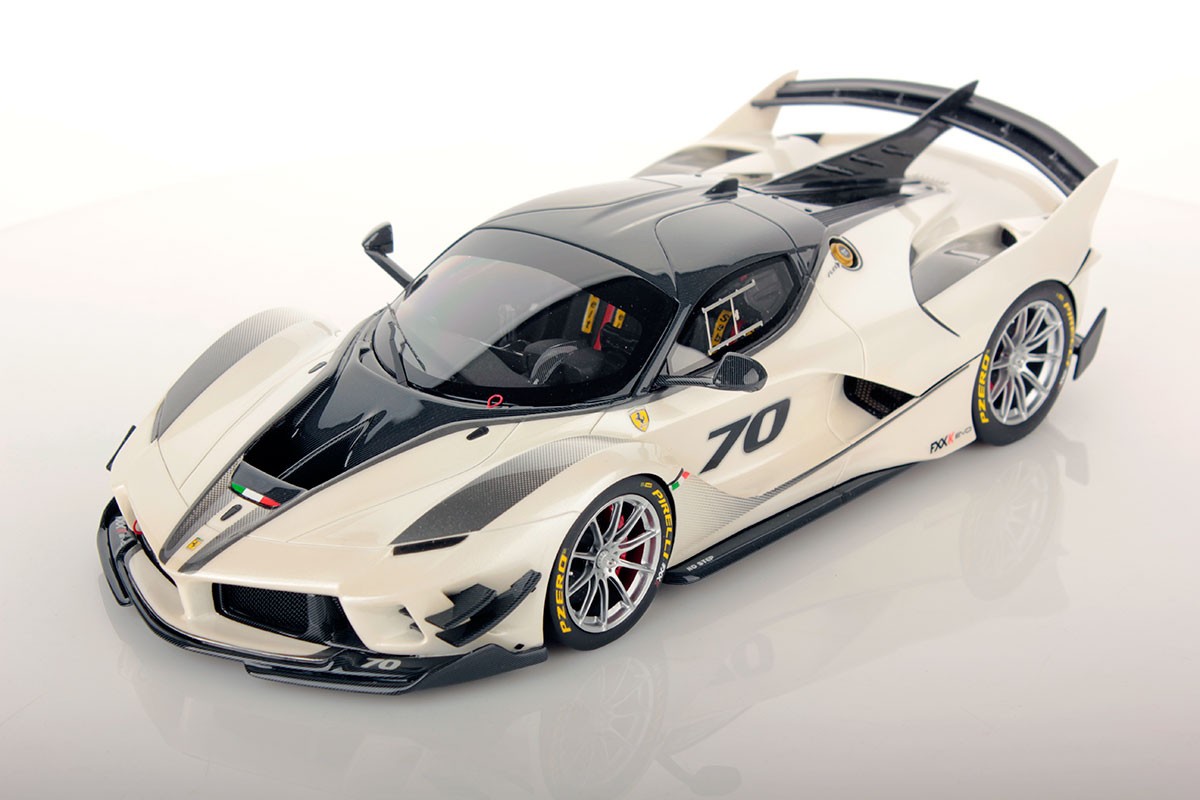 Ferrari MR collection モデル 限定品 MRcollection LookSmart 1/18 フェラーリ Ferrari 288 GTO Evoluzione