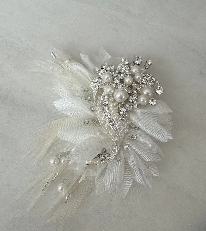 Feather Austrian Crystal Rhinestone Wedding Bridal Hair Comb Clip NEW Handmade - Image 3 of 4