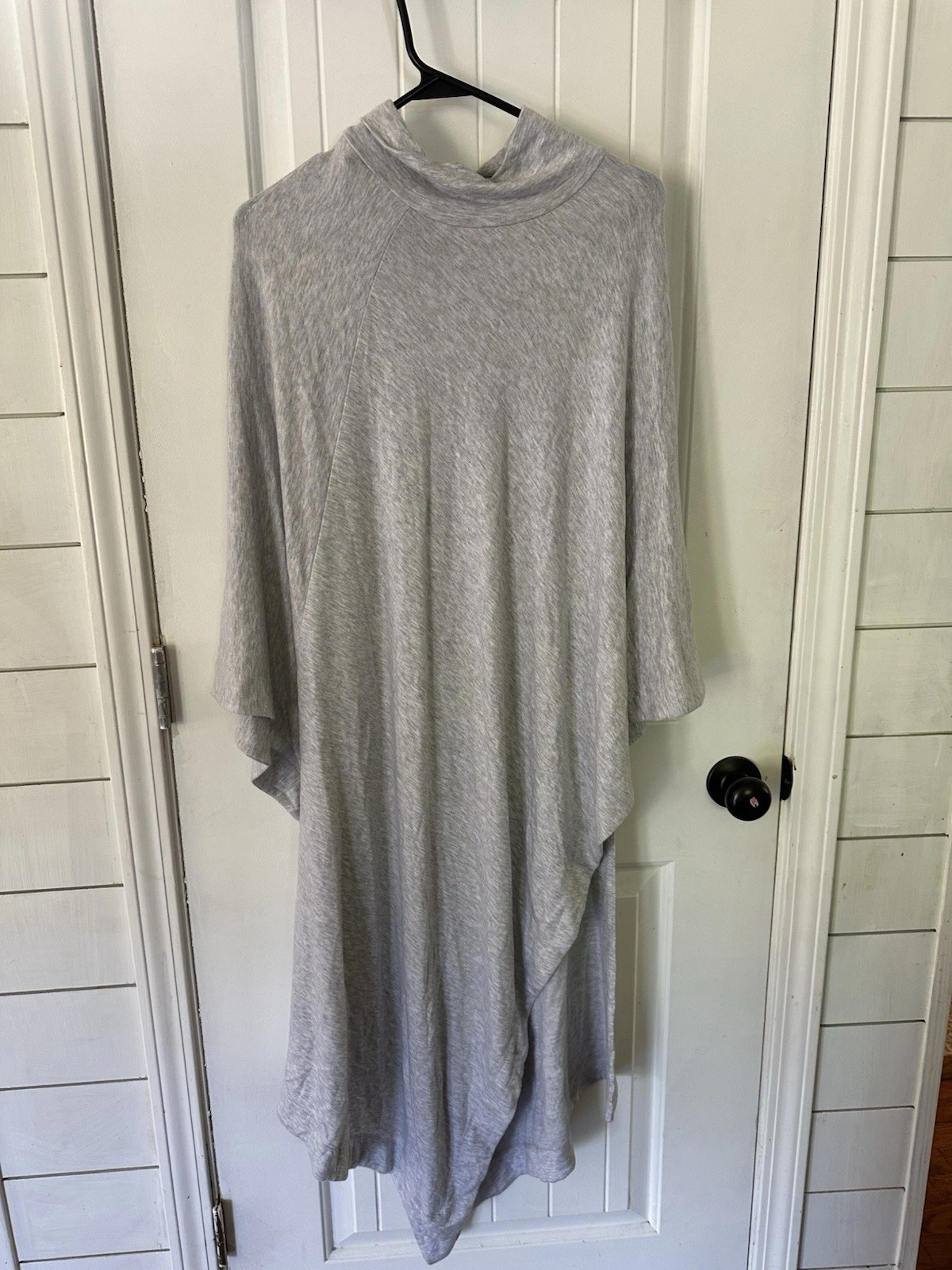 Lou & Grey Signature Soft Pullover Poncho Women SIZE Xs/smalGray Funnel Neck NWT