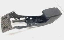 VW PASSAT B7 362 Armlehne 2.50 Petrol 125kw 2012 20551154