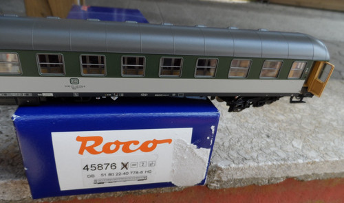 Roco 45876 D-Zugwagen in Grün mit Türen zum öffnen ohne jegliche Elektronik!!!!! | Condition: Gebraucht