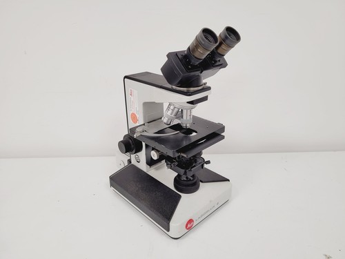 Leitz Laborlux S Microscope Type 020-505.030 w/ 3 x Objectives 10/40/100x - Picture 18 of 24