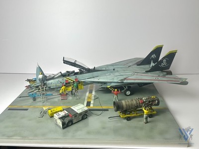 Pre-Order, F-14B Tomcat Bomb-cat 1/32 Pro-Built - Full Carrier Deck Diorama Set