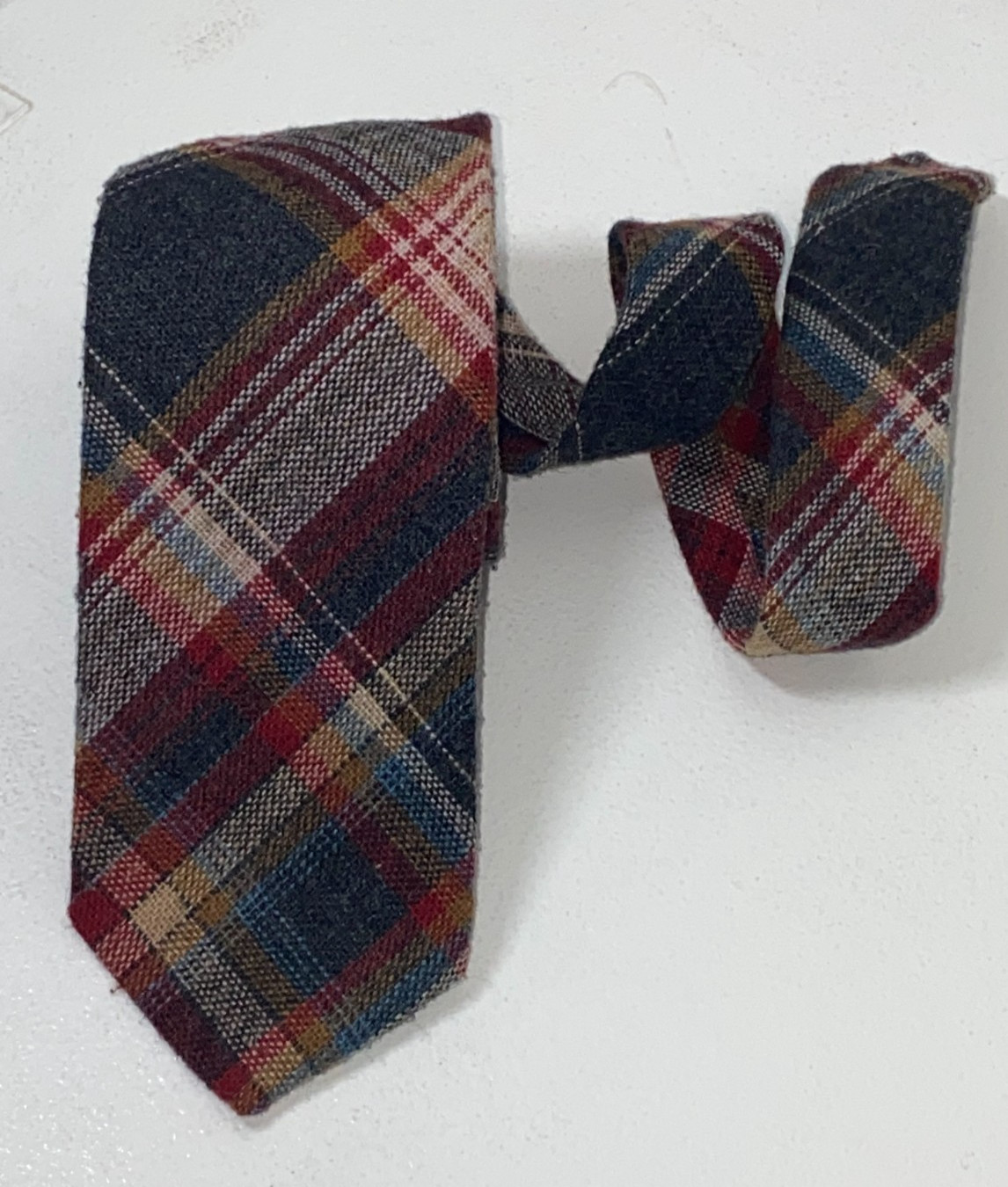 Multicolor Plaid and checks  multi pattern Wool b… - image 9