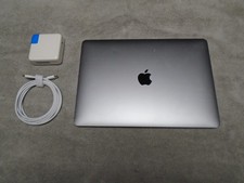 2020 release Apple MacBook Air, 13", 1.1 GHz i3, 16gb RAM, 256gb SSD, Excellent