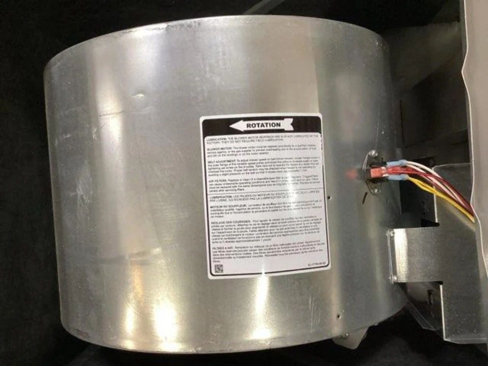 Ruud U802VA075421ZSB 75,000 BTU 2-Stage Downflow ECM Communicating Furnace 80% - Image 4 of 4