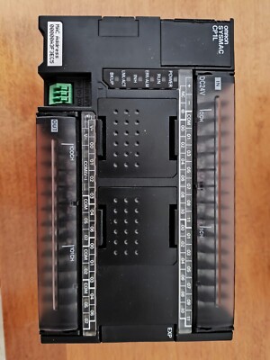 OMRON SYSMAC CP1L EM40DT-D