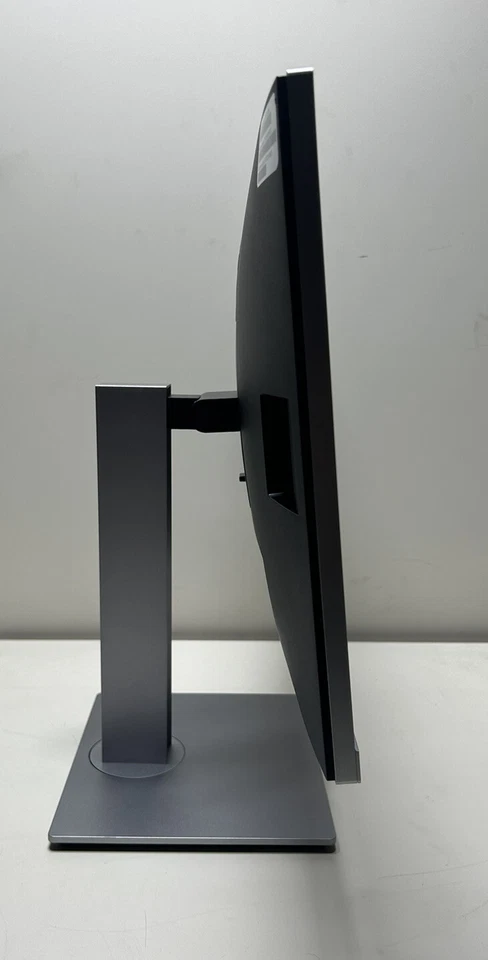 HP EliteDisplay E243 24" Widescreen HDMI LED Monitor 1920 x 1080 Grade B +Cables - Image 3 of 4