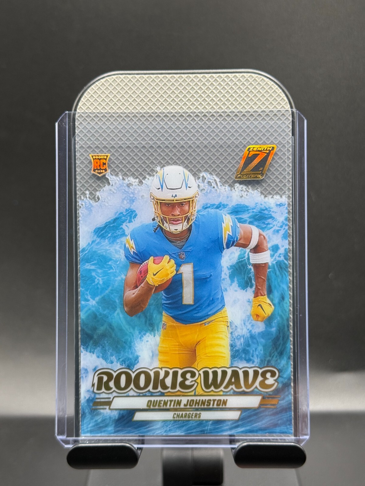 2023 Panini Zenith Football Quentin Johnston RC Rookie Wave SSP Acetate-Chargers