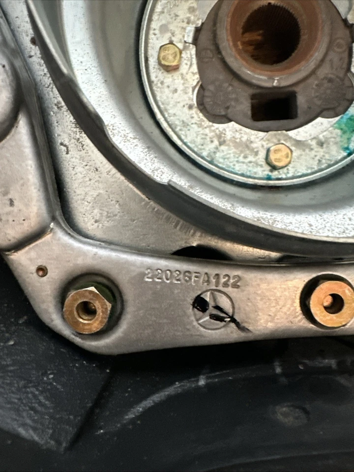 Volante negro OEM 1998-2005 Mercedes Benz W163 ML350 ML500 ML55 AMG Foto 2 de 4