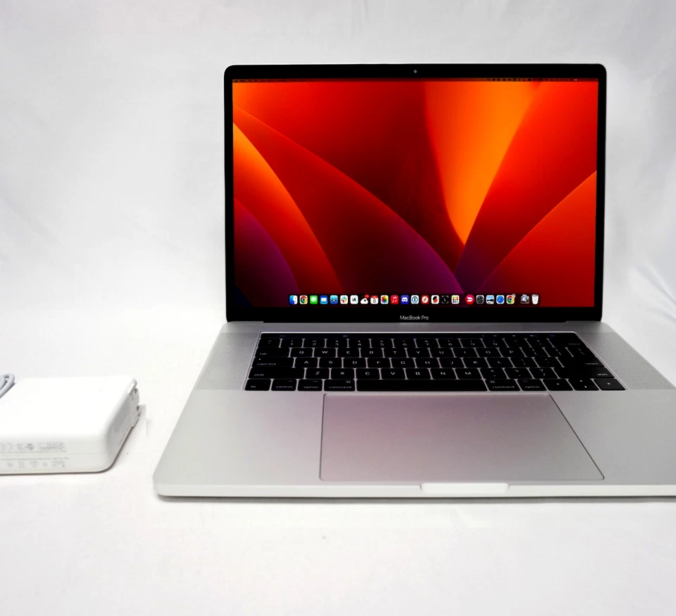 MacBook Pro 15" Silver Touch Bar 2.9 Core i7 512GB SSD 16GB Dual GPU + Warranty - Image 2 of 4