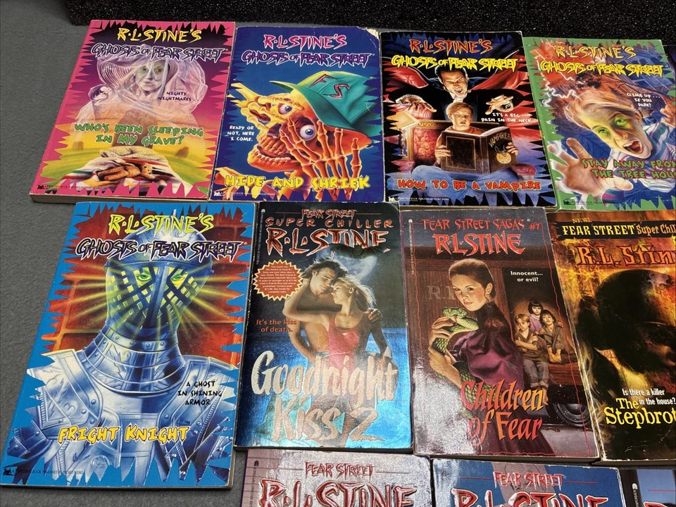 Lot of 14 Fear Street Saga Super Chiller Ghost Of Paperback RL Stine Horror Book - Imagem 3 de 4