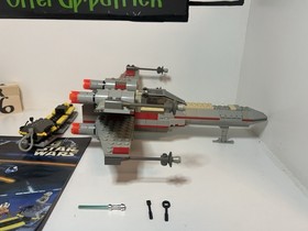 LEGO Star Wars: X-Wing Fighter (7140)