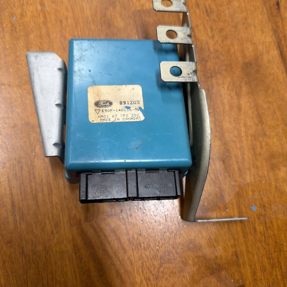 90-97 MAZDA MX-5 MIATA MÓDULO OEM NA01-67-7F0 A Foto 2 de 3