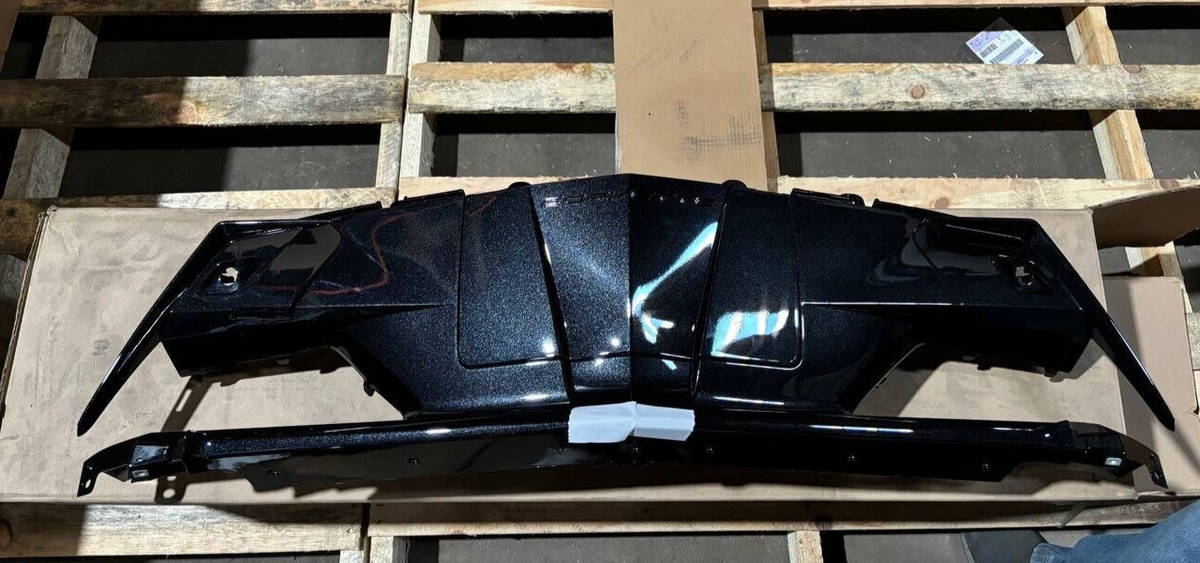 2020-2023 Chevrolet C8 Stingray Corvette Carbon Flash Front Bumper