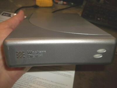 WESTERN DIGITAL WD800B008-RNN EXTERNAL HARD DRIVE USB 2.0 7200 RPM 80GB (620)