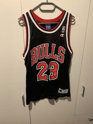 Champion Jersey Chicago Bulls Size M 40 NBA    Michael Jordan 23 Retro Vintage
