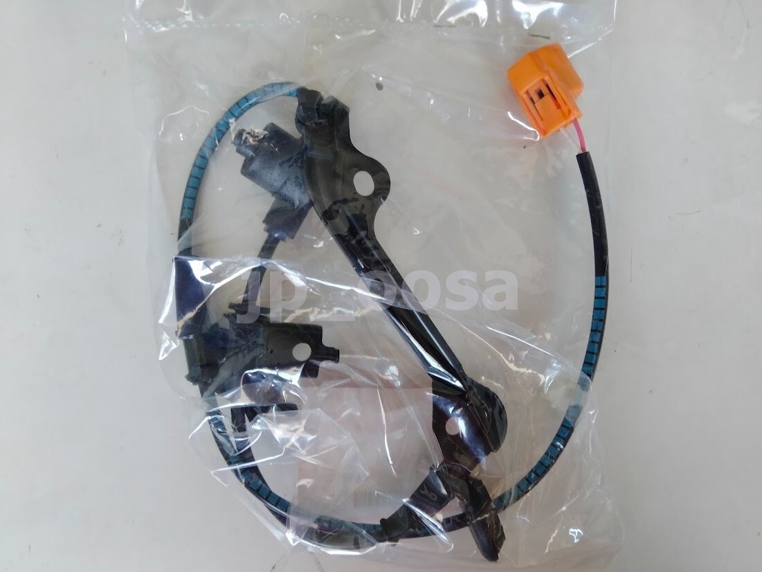 Honda S2000 AP1 AP2 OEM Front Left ABS Speed Sensor 57455-S2A-003