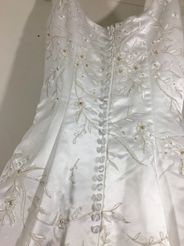 WEDDING DRESS SATIN BEADED BELOW MEASUREMENTS BELOW - Picture 7 of 8