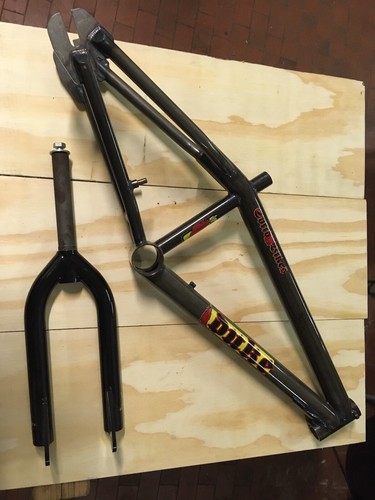 NOS Solid bikes mid school BMX Frame 