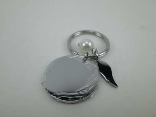 New "Not Sisters by Blood But Sisters by Heart" Keychain Metal Round Angel Wing - Picture 5 of 5