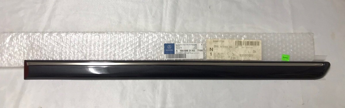 Mercedes W168 Leiste Türe Links A1686983162 | eBay