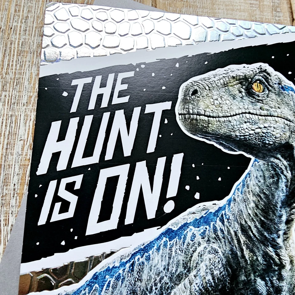 Tarjeta de cumpleaños American Greetings dinosaurio pop out plateado metálico caza Foto 2 de 4