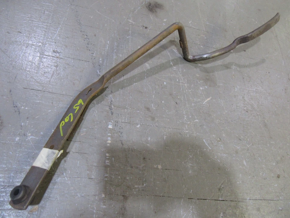 1966 Cadillac Deville Fleetwood firewall gas pedal throttle linkage rod part - Image 2 of 2