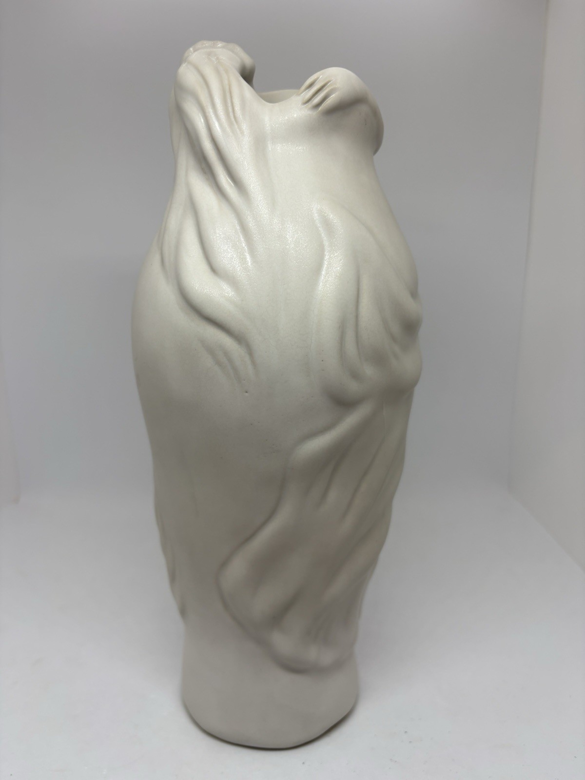 10¼" Early Van Briggle Art Nouveau "Lorelei"  Vase Matte White- thumbnail 6