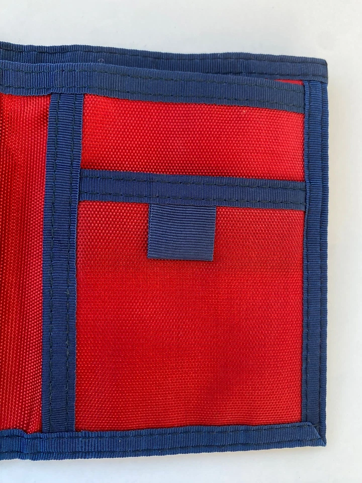 Vintage LEVI'S 1980's Red & Blue Bifold Wallet Hook & Latch Coin Pocket Nylon - Image 3 of 4