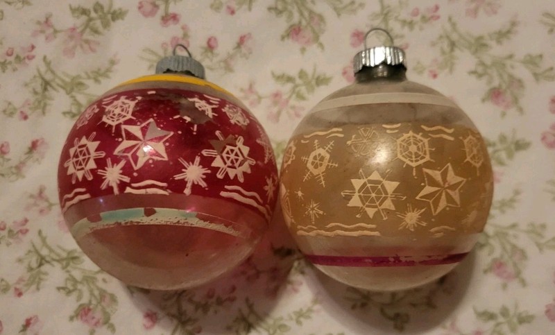 Lot of 2 MCM Shiny Brite Mercury Glass Stenciled Snowflake Ornament Christmas