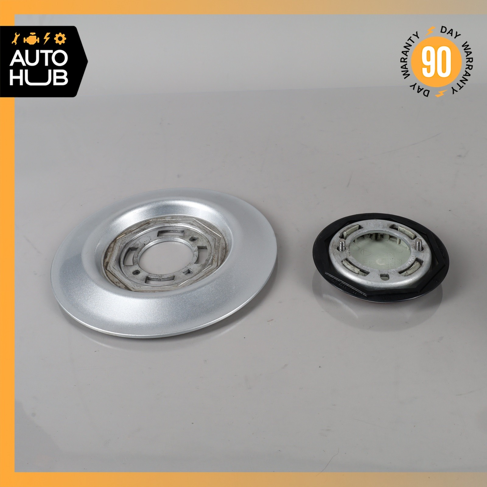 Bentley Arnage Le Mans Series 2000-2002 Hub cap