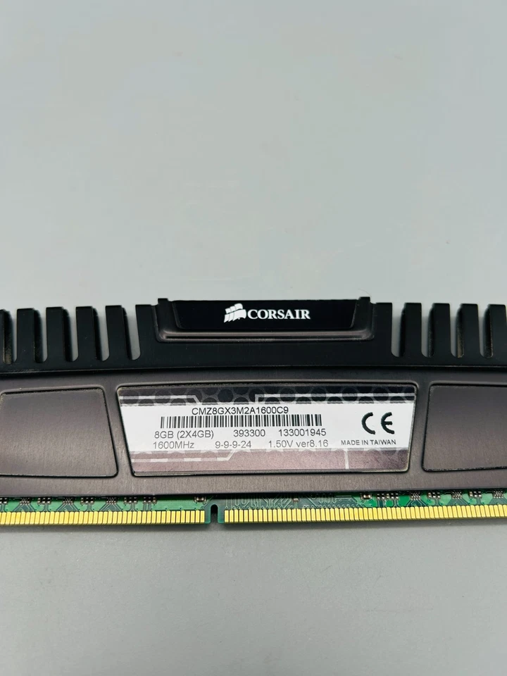 Corsair Vengeance 4GB (1x4GB) CMZ8GX3M2A1600C9 DDR3-1600 PC3-12800 PC RAM #374 - Bild 2 von 2