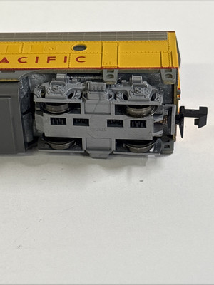 Kato EMD F7-A Union Pacific Dual Headlight #1467 Model # 176