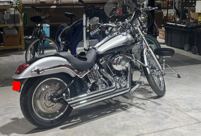 Danny Gray Weekday Solo Seat for 2000-2007 Harley Softail Deuce