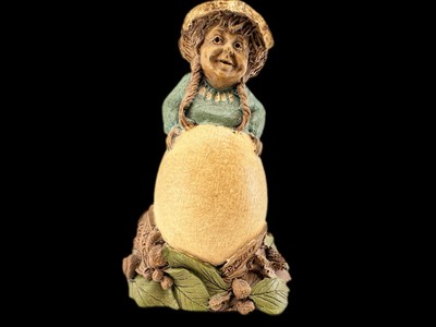 Tom Clark Beppie Gnome Figurine Signed 1985 #55 Cairn Studios Egg Acorns Leaves
