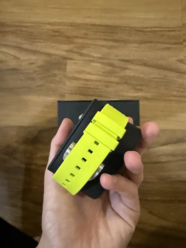 ⌚️RYUEUYA APPLE WATCH CASE - STEEL/lime Green - 44/45MM - Picture 9 of 9