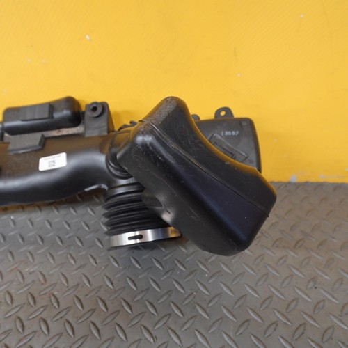 2018-2025 JEEP WRANGLER Engine Air Cleaner Hose Oem 68257027ad - Picture 4 of 8