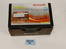 Honeywell S8610U3009 Universal Intermittent Pilot Ignition Module New-Old Stock